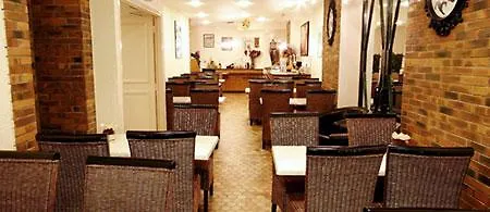 Campanile Paris Ouest - Porte De Champerret Hotel 3*