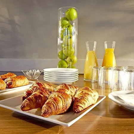 Hotel Campanile Paris Ouest - Porte De Champerret Levallois-Perret
