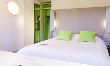 Hotel Campanile Paris Ouest - Porte De Champerret 3*