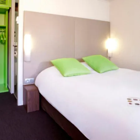Hotel Campanile Paris Ouest - Porte De Champerret