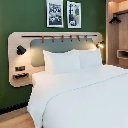 Campanile Paris Ouest - Porte De Champerret 3* Levallois-Perret