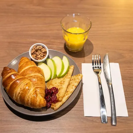 Campanile Prime - Paris 3* Levallois-Perret