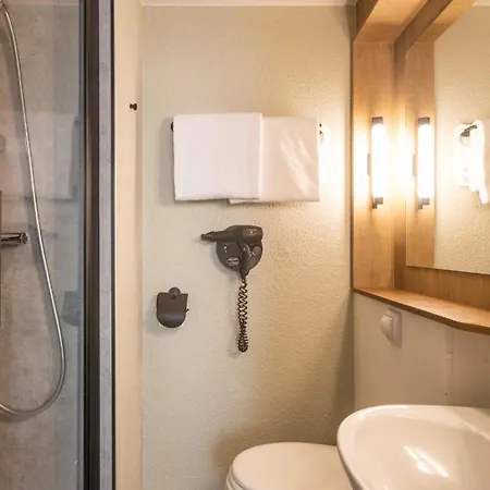 Campanile Prime - Paris Szálloda