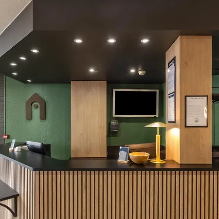 Campanile Prime - Paris 3*