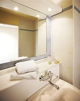 Campanile Paris Ouest - Porte De Champerret Hotel Levallois-Perret