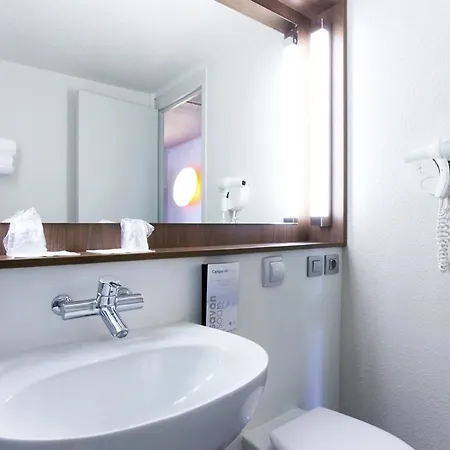 Ξενοδοχείο Campanile Paris Ouest - Porte De Champerret Λεβαλουά Περέ